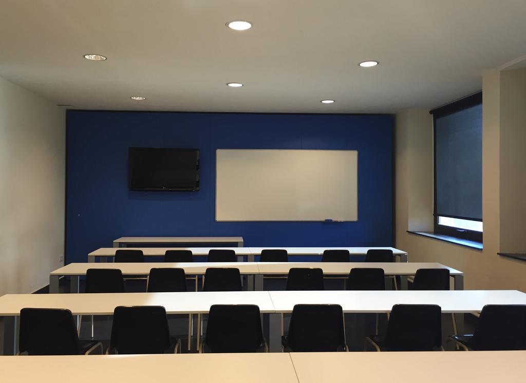 Seminari Allotjaments Vic Zewnętrze zdjęcie