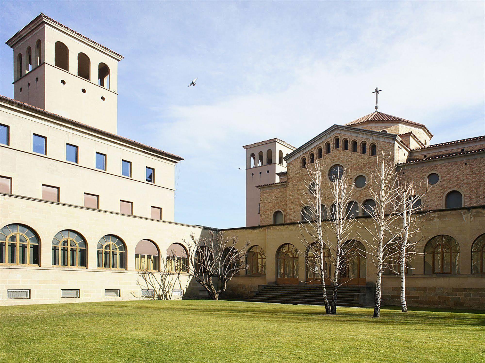 Seminari Allotjaments Vic Zewnętrze zdjęcie